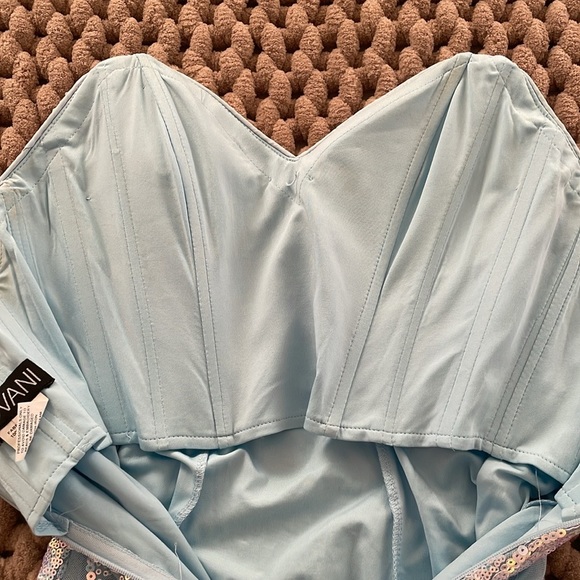 Jovani light blue trumpet, mermaid prom dress. - Picture 8 of 10